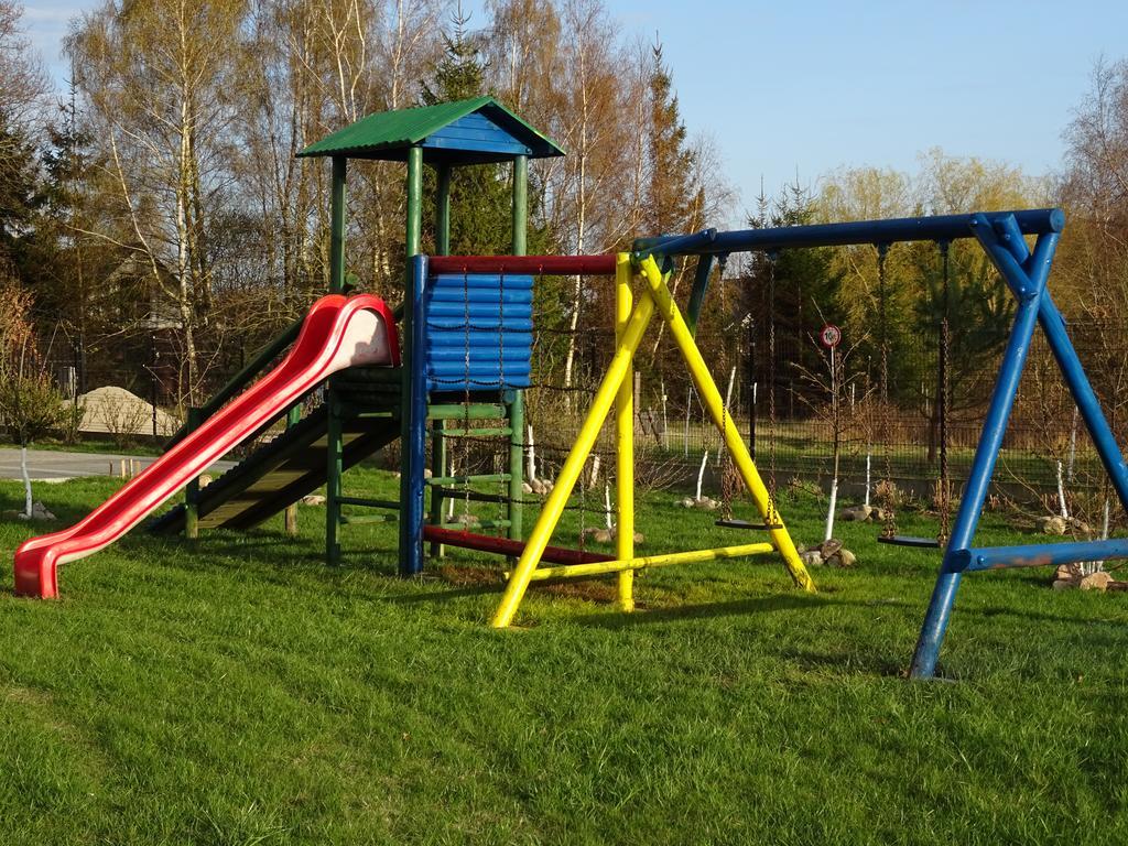 Willa Słonecznikowy Zakątek Ujście-Darłowskie Zewnętrze zdjęcie
